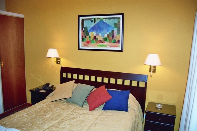 Imagen de la habitación del Hotel Milan, Buenos Aires. Foto 2