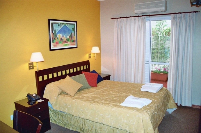 Imagen de la habitación del Hotel Milan, Buenos Aires. Foto 3