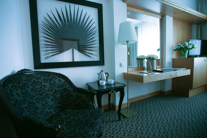 Imagen de la habitación del Hotel Milan, Moscú. Foto 10