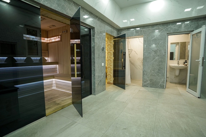 Imagen de la piscina del Hotel Milan, Taskent. Foto 19