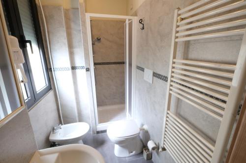 Imagen de la habitación del Hotel Milano 26. Foto 12