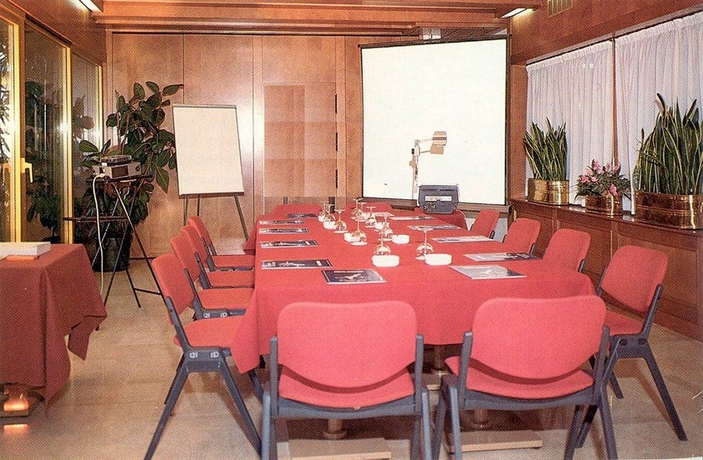 Imagen de los interiores del Hotel Milano, Belgirate. Foto 8