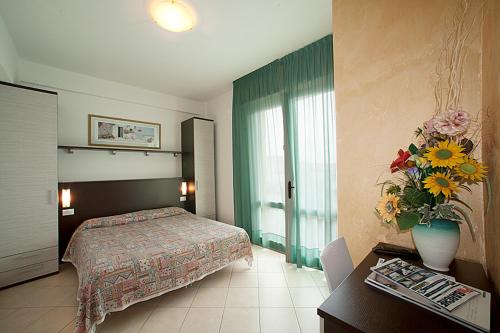 Imagen de la habitación del Hotel Milano, Bibione. Foto 7