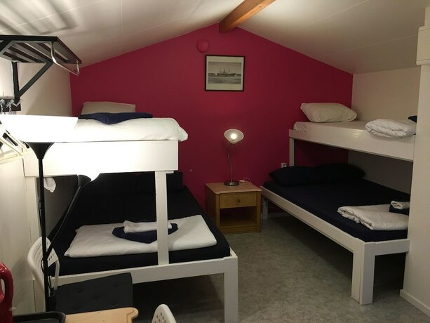 Imagen de la habitación del Hotel Milano Garden - City Bungalow l, I Gr&auml;nssnittet Till Kullabygdens P&auml;rlor. Foto 20