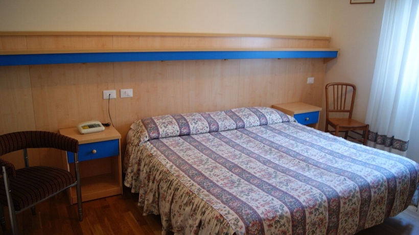 Imagen de la habitación del Hotel Milano, Grado. Foto 7