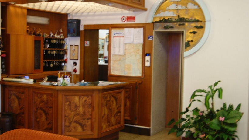 Imagen de los interiores del Hotel Milano, Grado. Foto 16