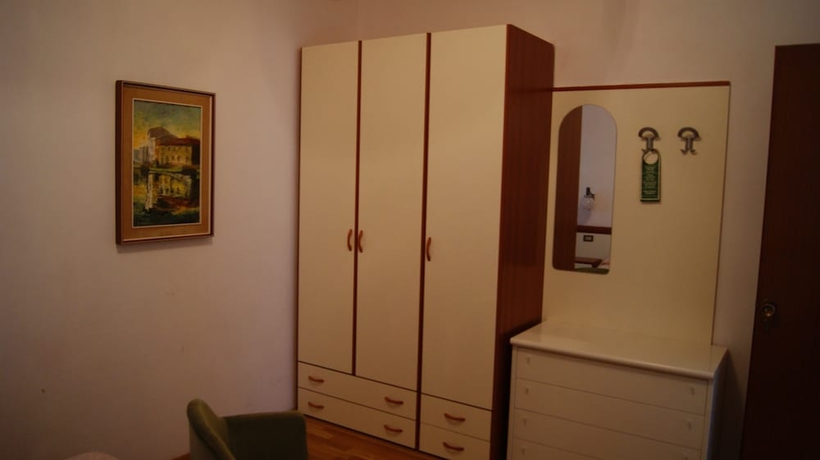 Imagen de la habitación del Hotel Milano, Grado. Foto 13