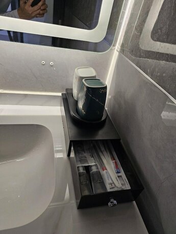 Imagen general del Hotel Milano, Hai Duong. Foto 4