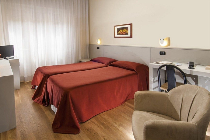 Imagen general del Hotel Milano, Toscolano-Maderno. Foto 7