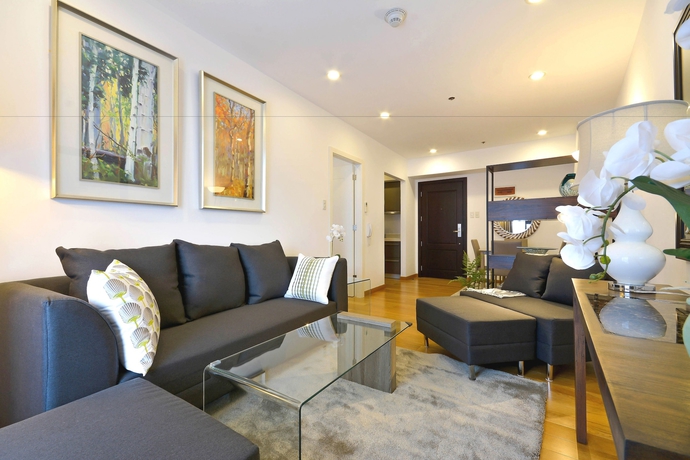 Imagen de la habitación del Hotel Milano Versace Suites. Foto 2