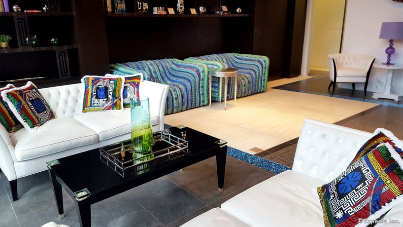 Imagen de los interiores del Hotel Milano Versace Suites. Foto 17