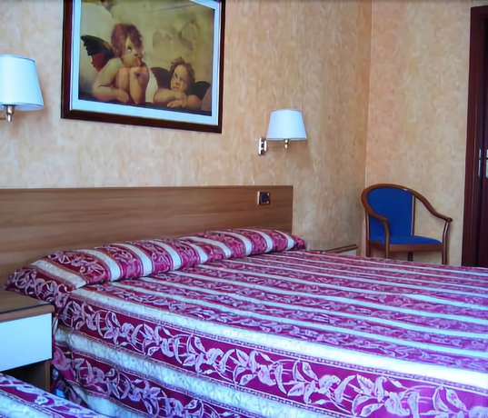 Imagen de la habitación del Hotel Milazzo, Roma. Foto 3