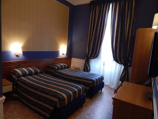 Imagen de la habitación del Hotel Milazzo, Termini. Foto 8