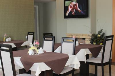 Imagen del bar/restaurante del Hotel Mildom. Foto 4