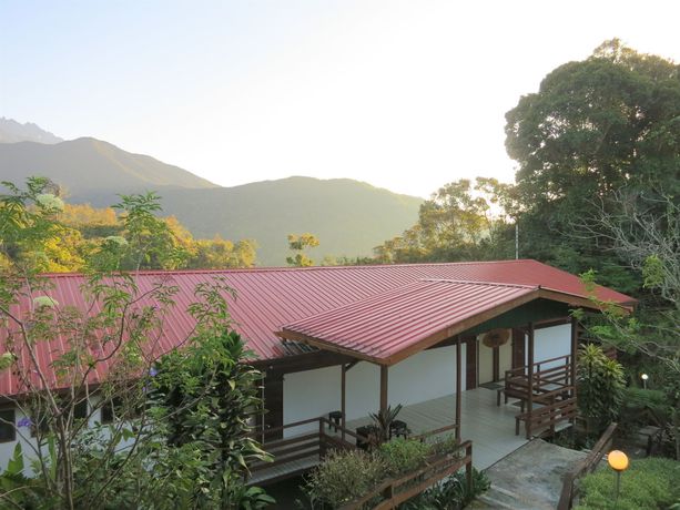 Imagen de los exteriores del Hotel Mile 36 Lodge. Foto 10