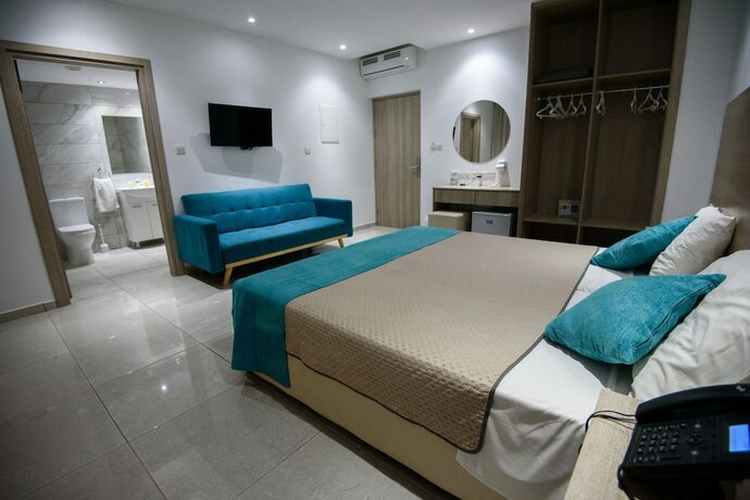Imagen de la habitación del Hotel Milea. Foto 16