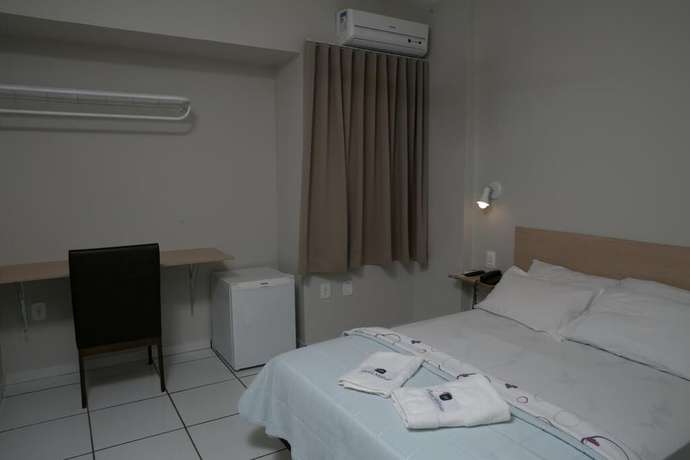 Imagen de la habitación del Hotel Mil&ecirc;nio, Ponte Nova. Foto 4