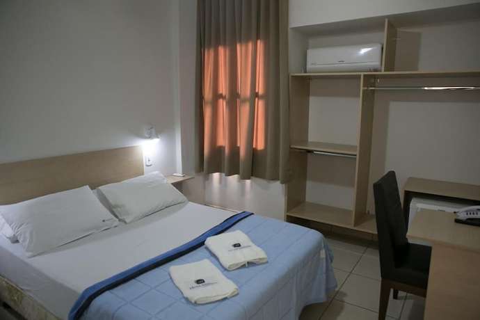 Imagen de la habitación del Hotel Mil&ecirc;nio, Ponte Nova. Foto 11