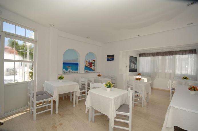 Imagen del bar/restaurante del Hotel Milena, Mikonos. Foto 2