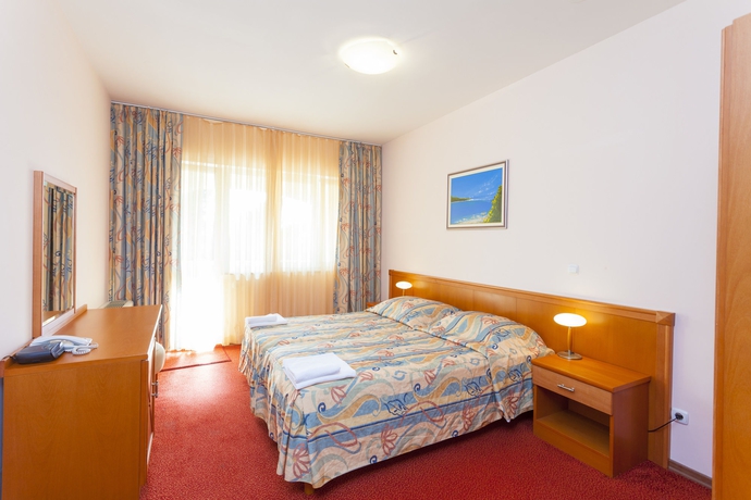 Imagen de la habitación del Hotel Milenij, Brela. Foto 6