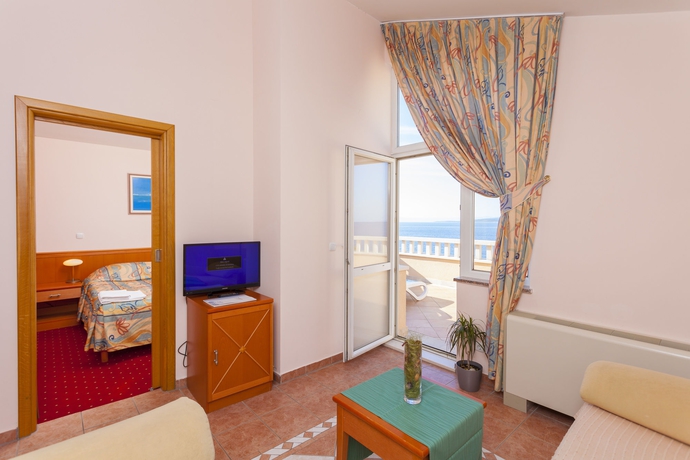 Imagen de la habitación del Hotel Milenij, Brela. Foto 9