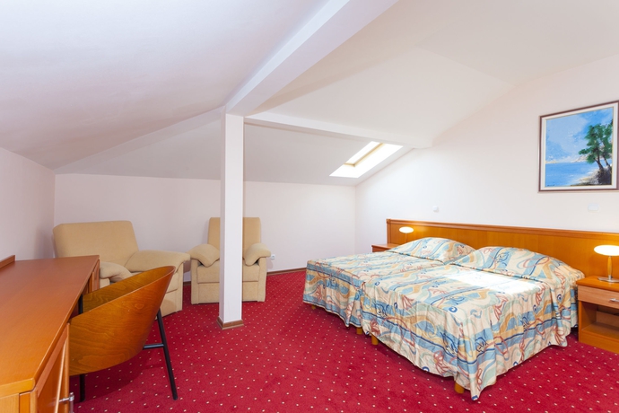 Imagen de la habitación del Hotel Milenij, Brela. Foto 13