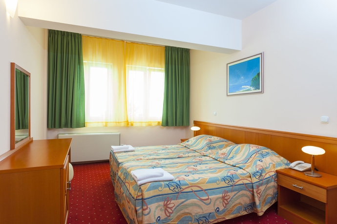 Imagen de la habitación del Hotel Milenij, Brela. Foto 15