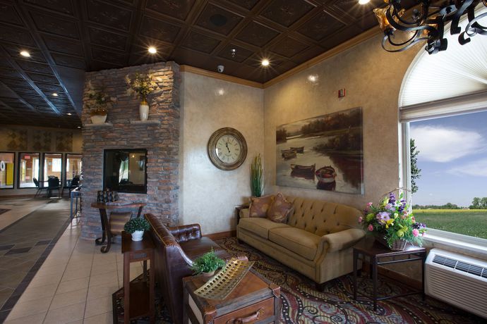 Imagen de los interiores del Hotel Miles City and Suites. Foto 18