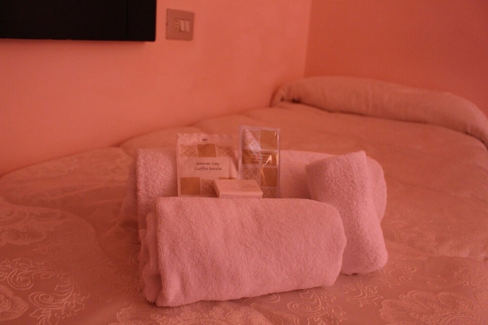 Imagen de la habitación del Hotel Miletto. Foto 11