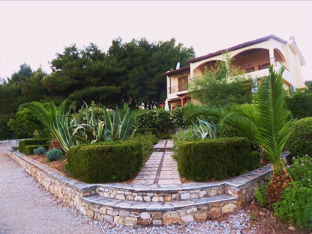 Imagen de los exteriores del Hotel Milia Bay Apartments. Foto 13