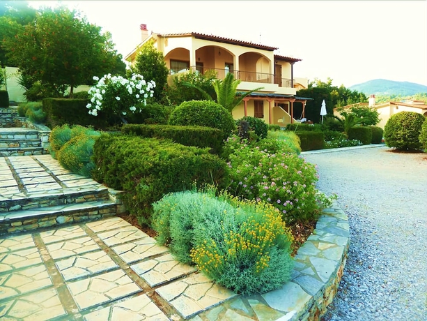 Imagen de los exteriores del Hotel Milia Bay Apartments. Foto 14