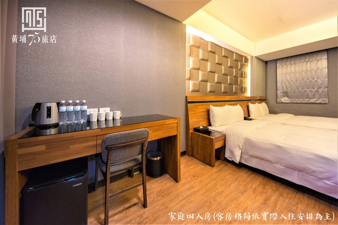 Imagen de los interiores del Hotel Military 75. Foto 17