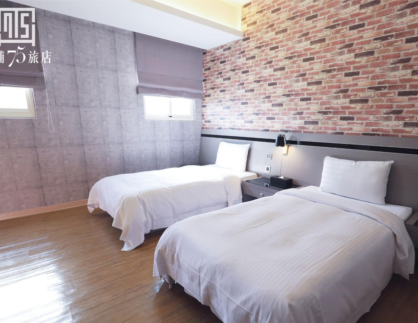 Imagen general del Hotel Military75. Foto 11
