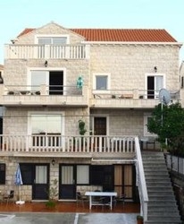 Imagen de los exteriores del Hotel Miljas Apartments. Foto 5