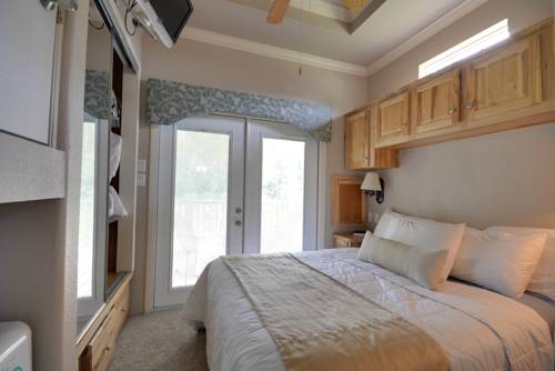 Imagen de la habitación del Hotel Mill Creek Ranch Resort. Foto 4