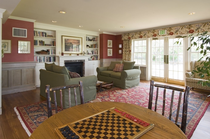 Imagen de los interiores del Hotel Mill Falls at the Lake. Foto 17