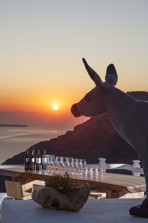 Imagen del bar/restaurante del Hotel Mill Houses Elegant Suites. Foto 2