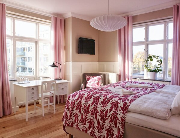 Imagen de la habitación del Hotel MillasVilla. Foto 13