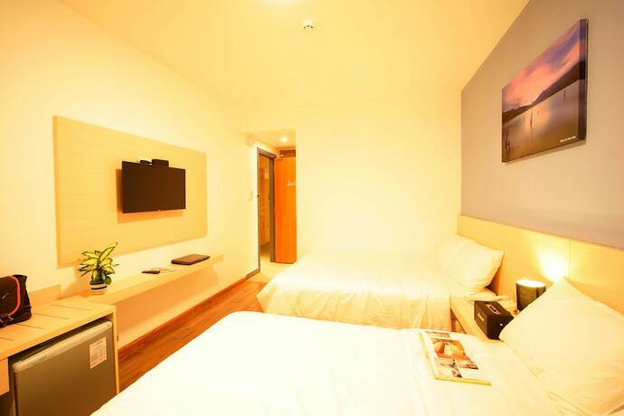 Imagen general del Hotel Mille Fleurs. Foto 1