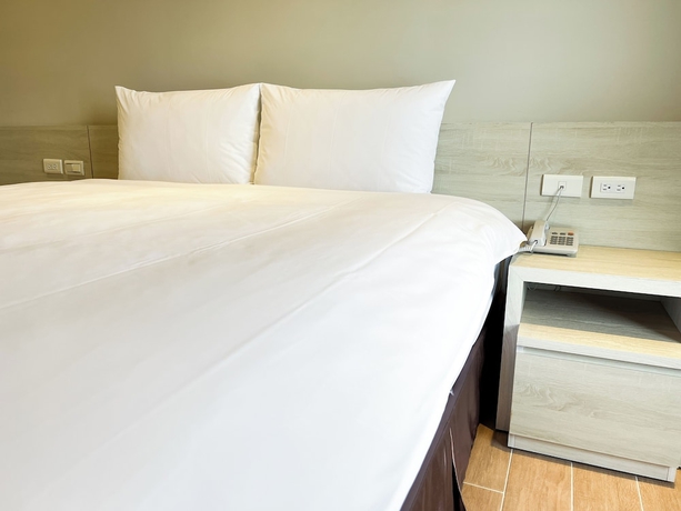 Imagen de la habitación del Hotel Mille Rich hotel. Foto 5