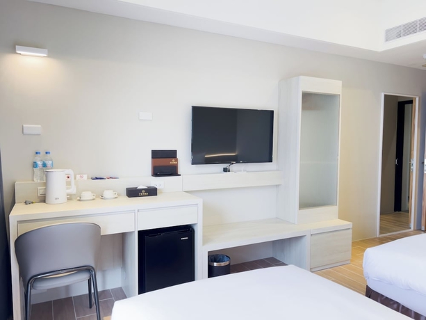 Imagen de la habitación del Hotel Mille Rich hotel. Foto 12