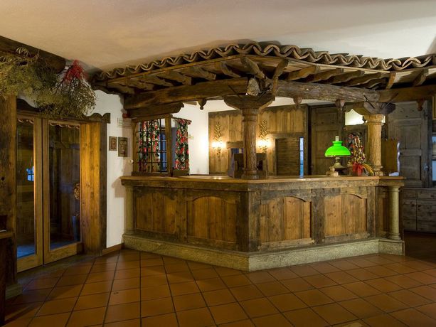 Imagen de los interiores del Hotel Milleluci. Foto 17