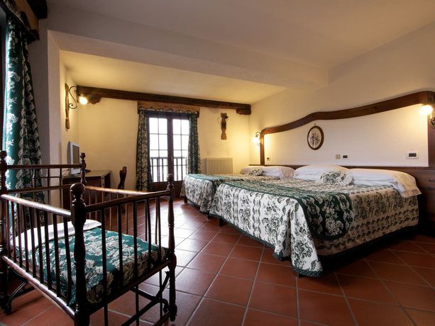 Imagen de la habitación del Hotel Milleluci. Foto 15