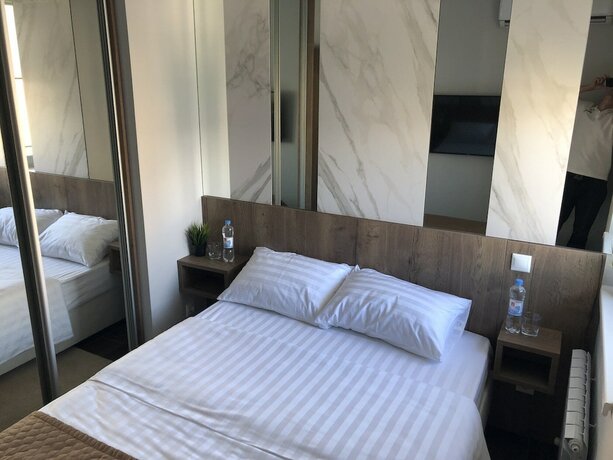 Imagen de la habitación del Hotel Millennials Aparts. Foto 20