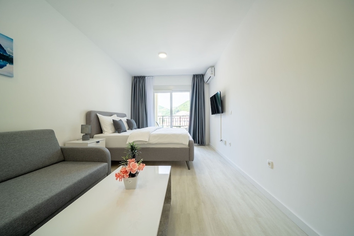 Imagen de la habitación del Hotel Millennium Apartments, Budva. Foto 5