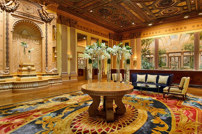Imagen de los interiores del Hotel Millennium Biltmore Los Angeles. Foto 10