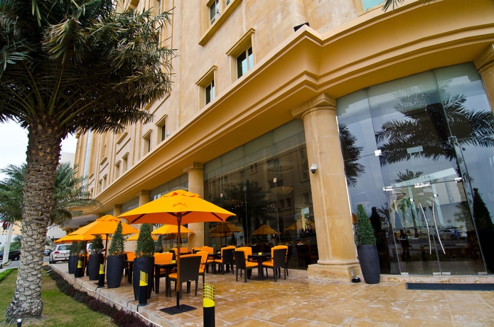 Imagen del bar/restaurante del Hotel Millennium Doha. Foto 6