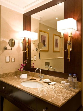 Imagen de la habitación del Hotel Millennium Doha. Foto 10
