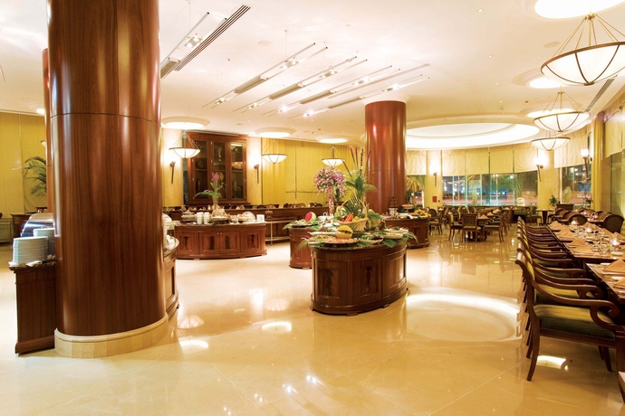 Imagen del bar/restaurante del Hotel Millennium Doha. Foto 8