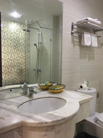 Imagen de la habitación del Hotel Millennium Hanoi. Foto 8
